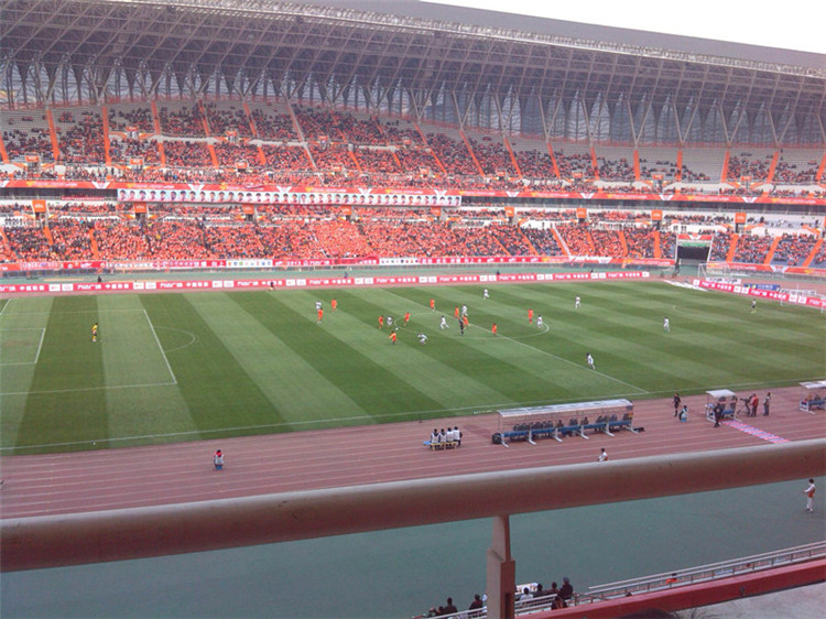 丹江口体育场看台网架